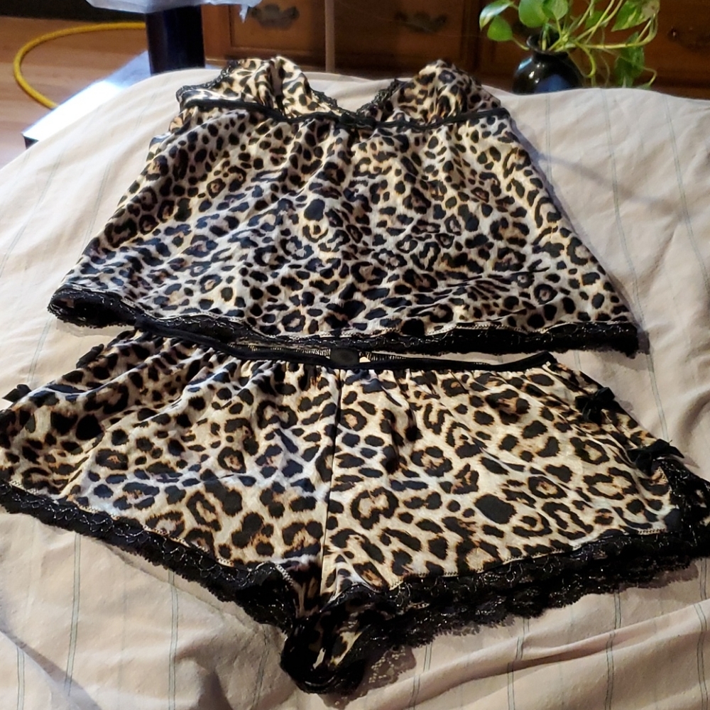 NWT Satin Leopard Pajamas
